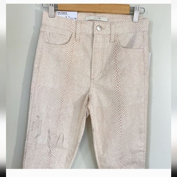Joe's Jeans Cream Skinny Pants - Picture 6 of 10